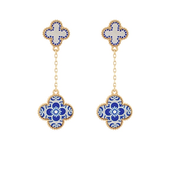Blue Patterned 2 Clover Linked Earrings - Picture 1 of 1